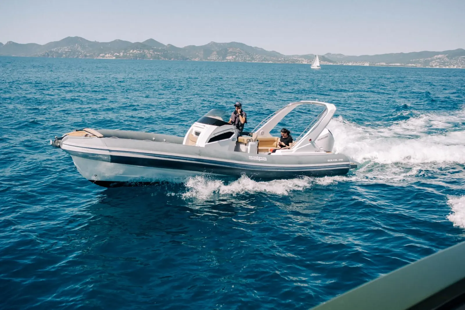 SALPA  28  Soleil