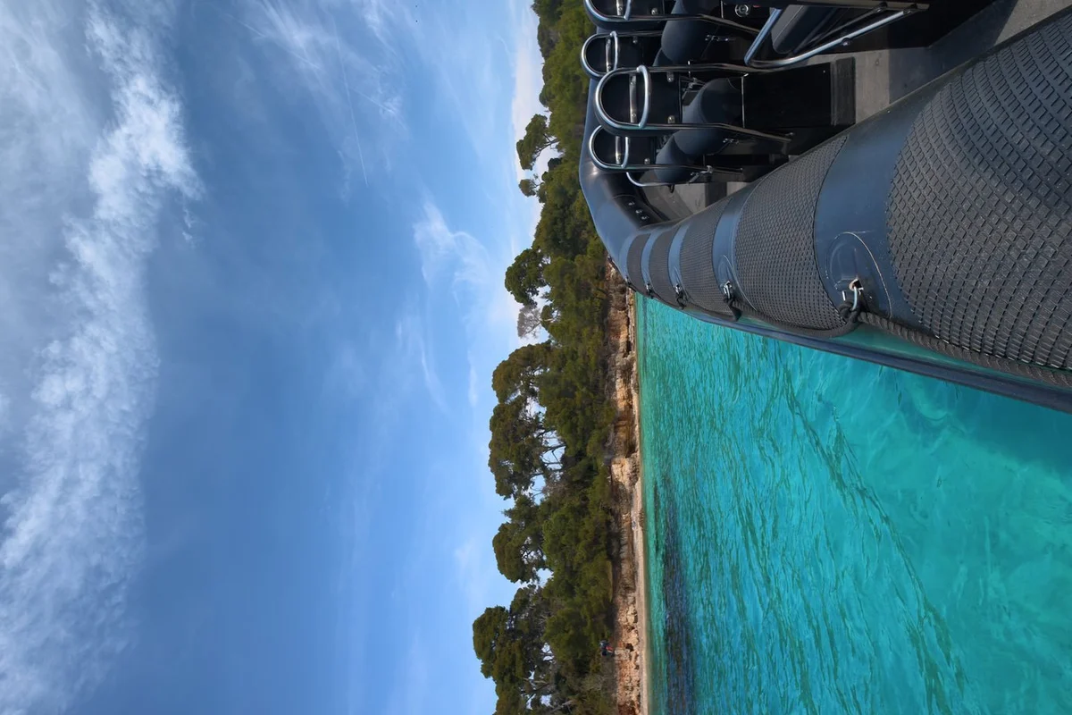 Eaux cristallines des iles de Lerins